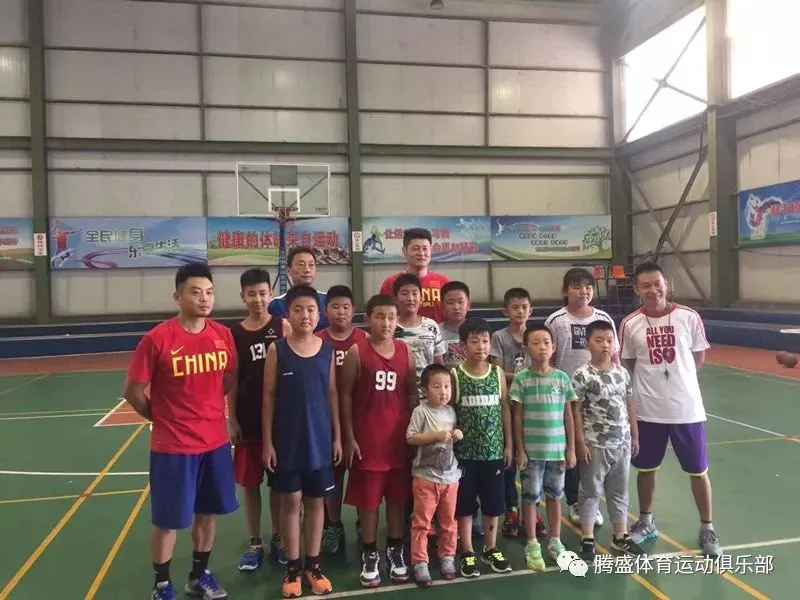 如何设计个性化的篮球训练方案以促进个体发展_1